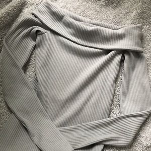 Gray Off the Shoulder Long Sleeve Sweater